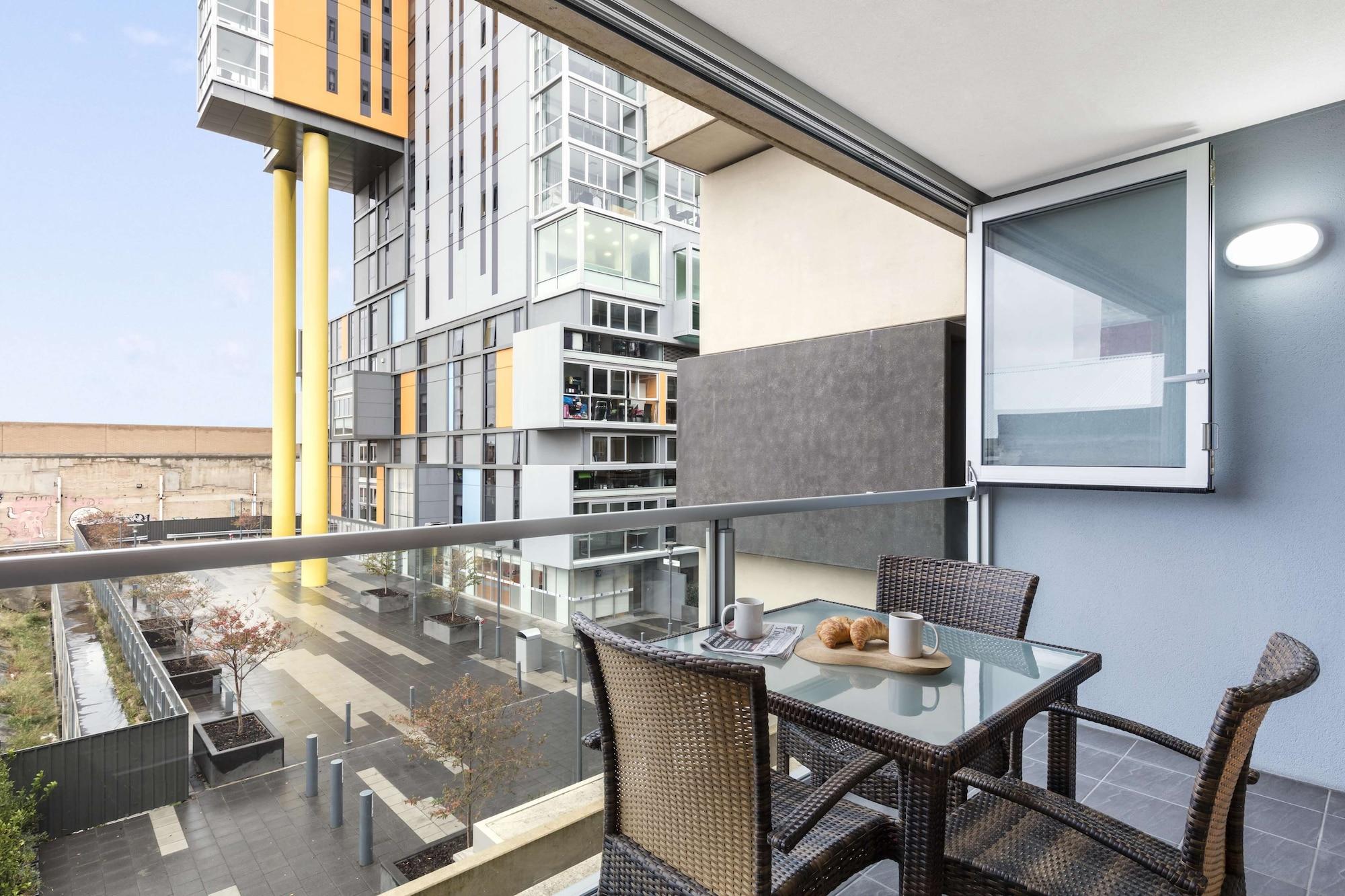 Istay Precinct Adelaide Bagian luar foto