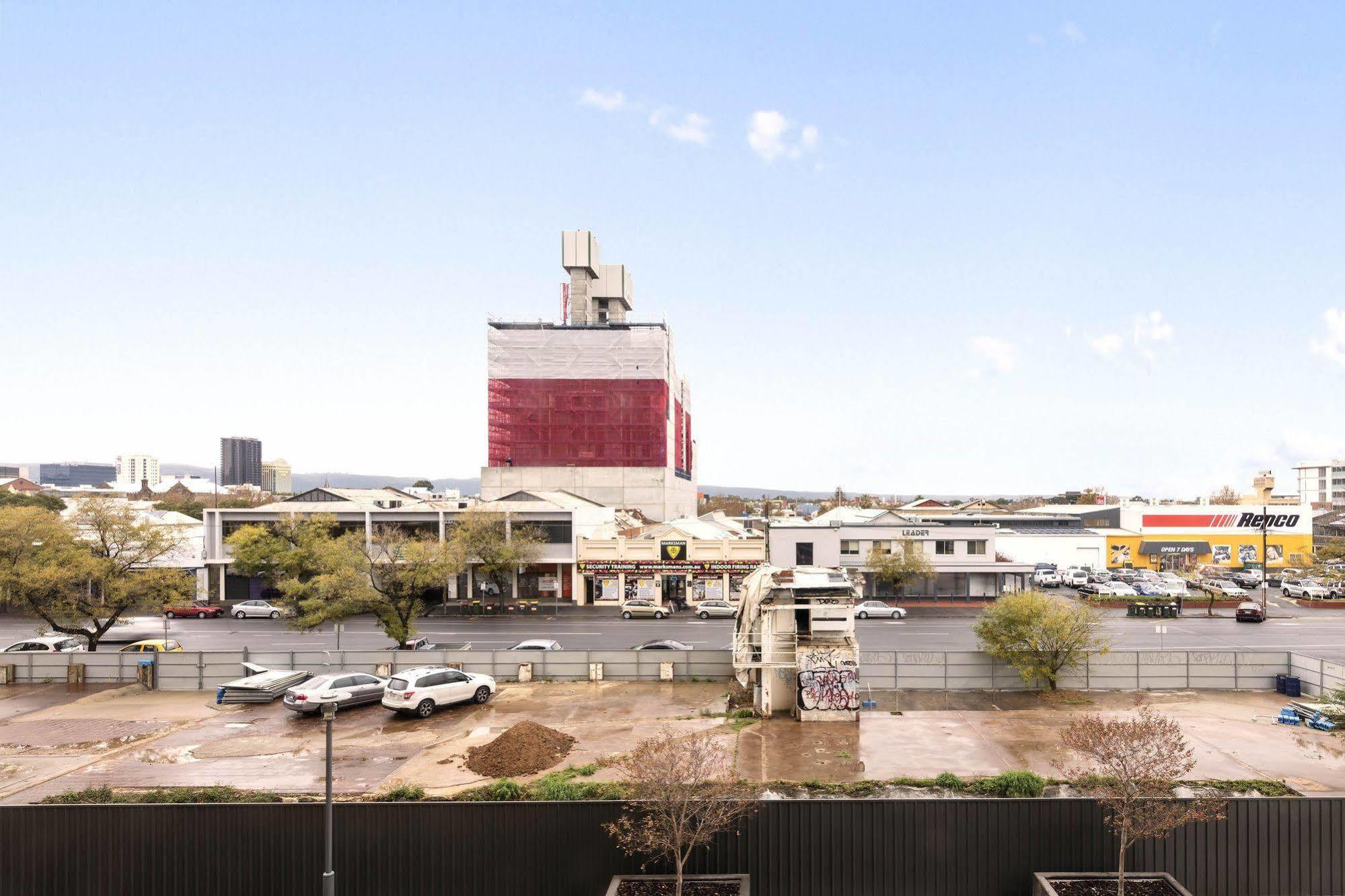 Istay Precinct Adelaide Bagian luar foto